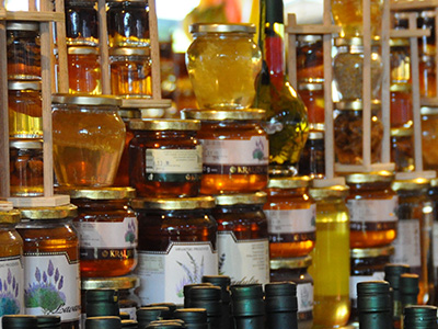 【蜂蜜原料批發案例】徽蜂堂以優良品質蜂蜜原料贏得某食品公司高度認可