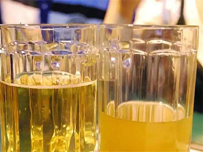 【蜂蜜原料批發案例】新疆飲料廠家大贊徽蜂堂蜂蜜原料高性價比，簽訂長期合作協議